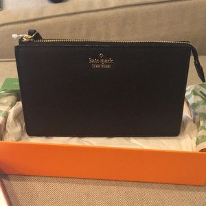 Kate Spade Leila Wristlet